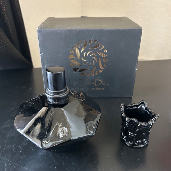 La-Tee-Da Fragrance Lamp. NWT - Picture 2 of 8